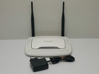 Wi-Fi роутер TP-LINK TL-WR841N (802.11a/b/g/n)(2.4 ГГц)(б/у)