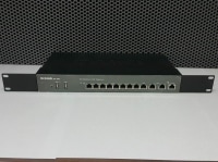 Маршрутизатор D-link DFL-860E / 8 портов / USB-порт