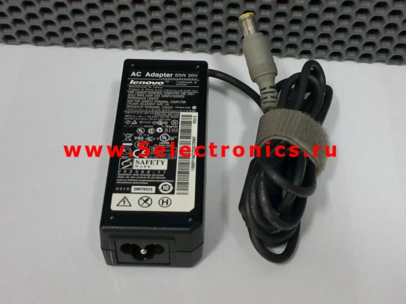 AC Adapter Lenovo 92P1153 - 92P1153 - 20V 3.25A 65W