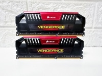 Оперативная память 16Gb(8Gbx2) DDR3  2400Mhz Corsair Vengeance Pro CMY16GX3M2A2400C11R