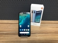 Смартфон Xiaomi Mi A2 Lite 32Gb