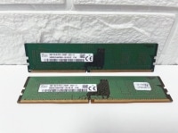 Оперативная память 4 ГБ DDR4-2400 Hynix [HMA851U6AFR6N-UH]